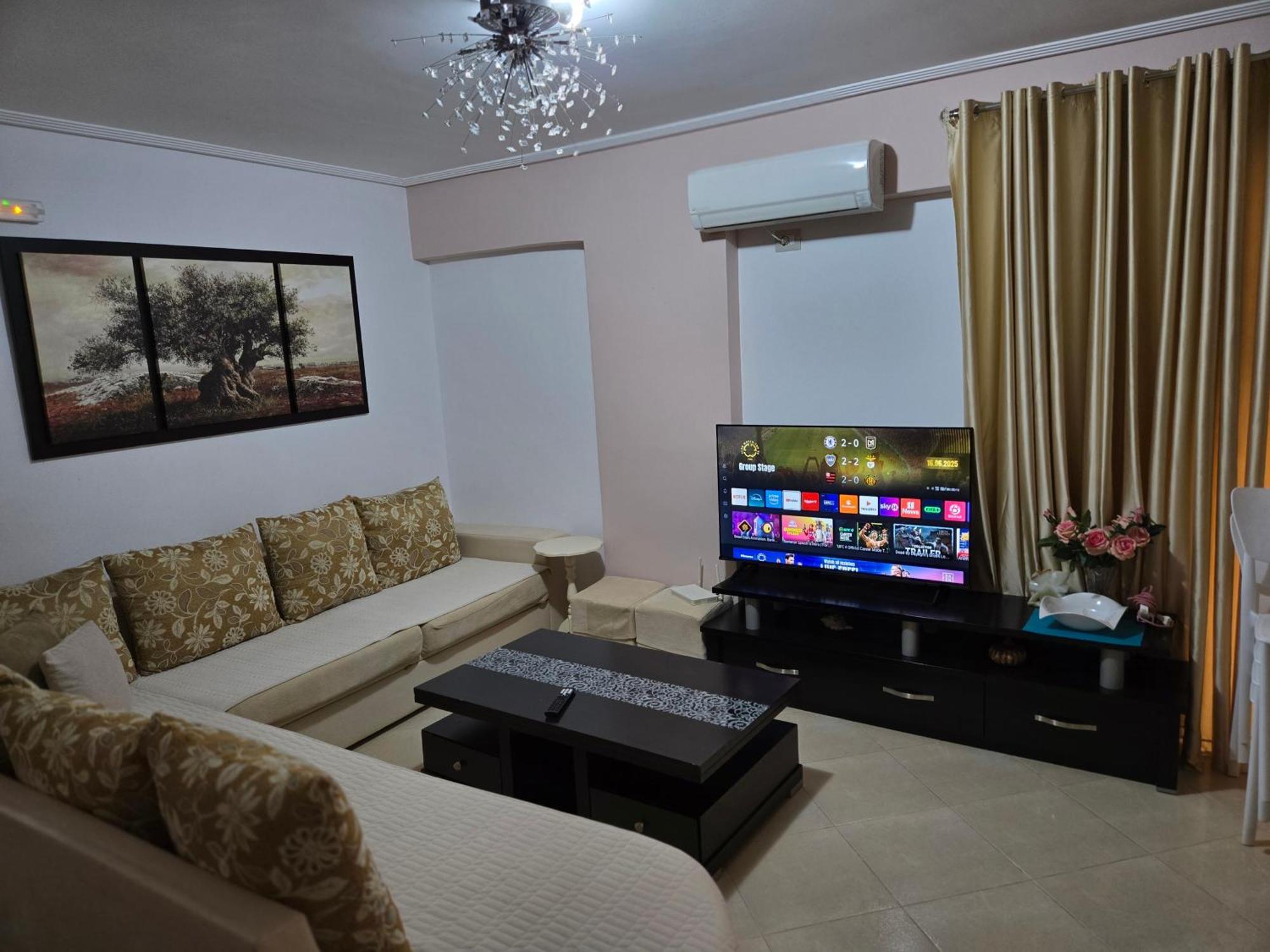Cozy Apartment Ksamil